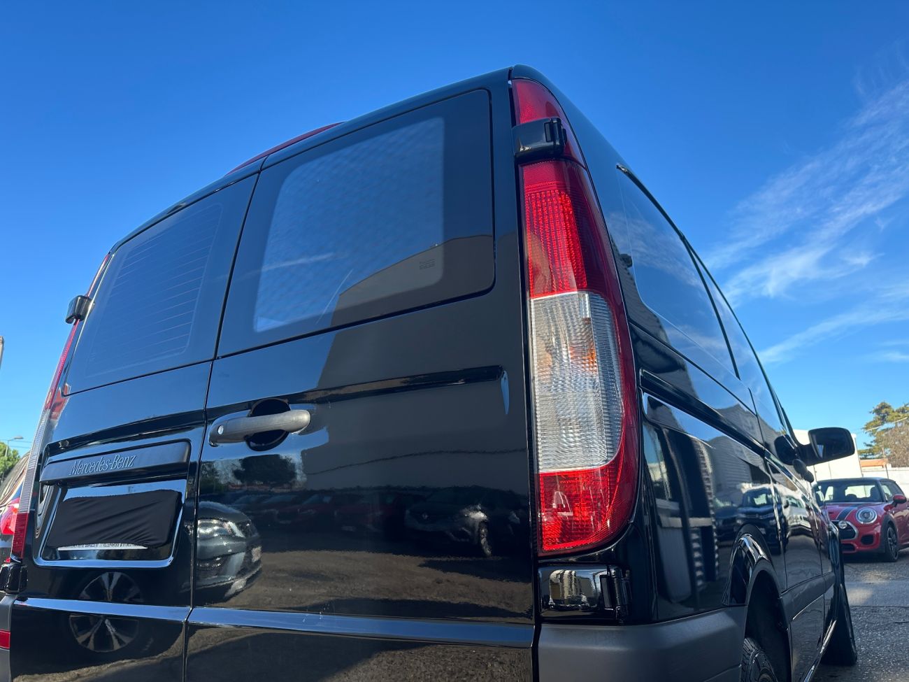 Mandataire MERCEDES-BENZ VITO FOURGON 110 CDI 2.8t COMPACT 6 places