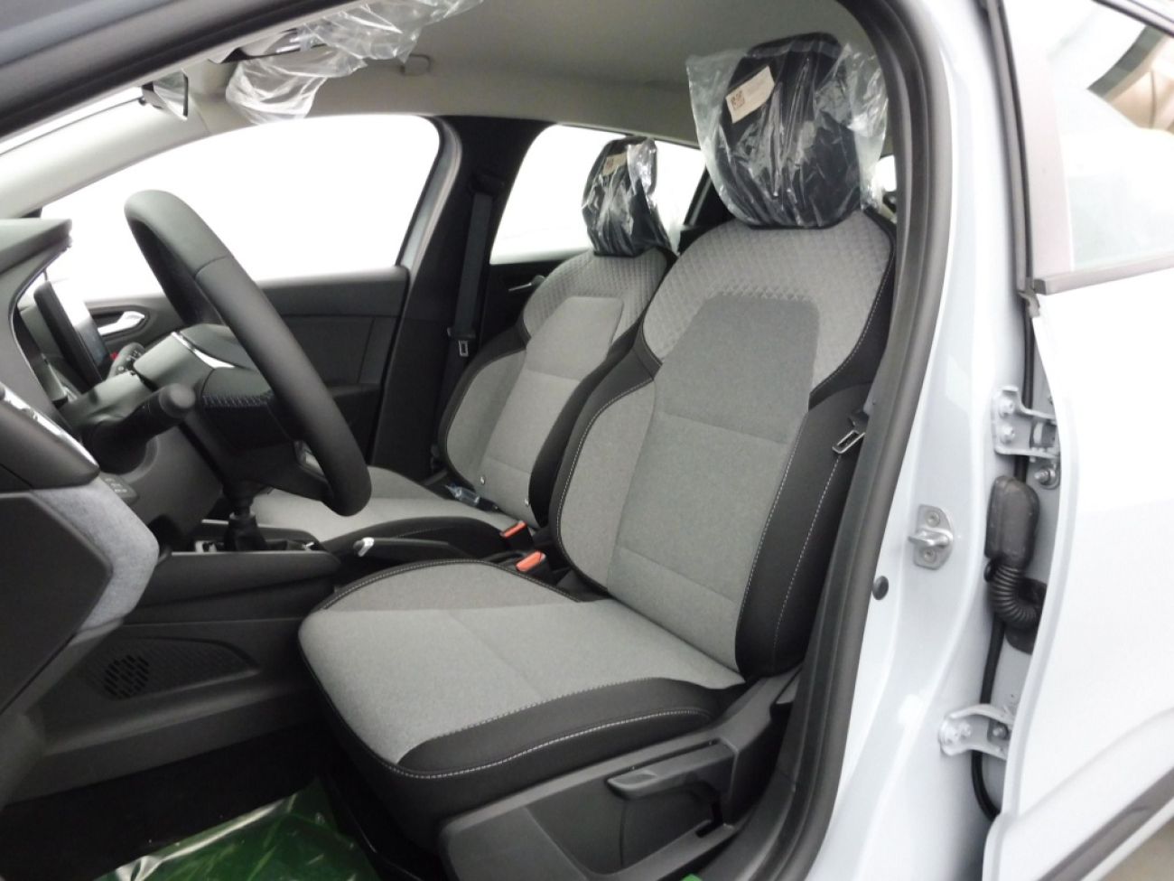 Mandataire RENAULT CLIO V 1.0 TCE 90CH EVOLUTION - 24