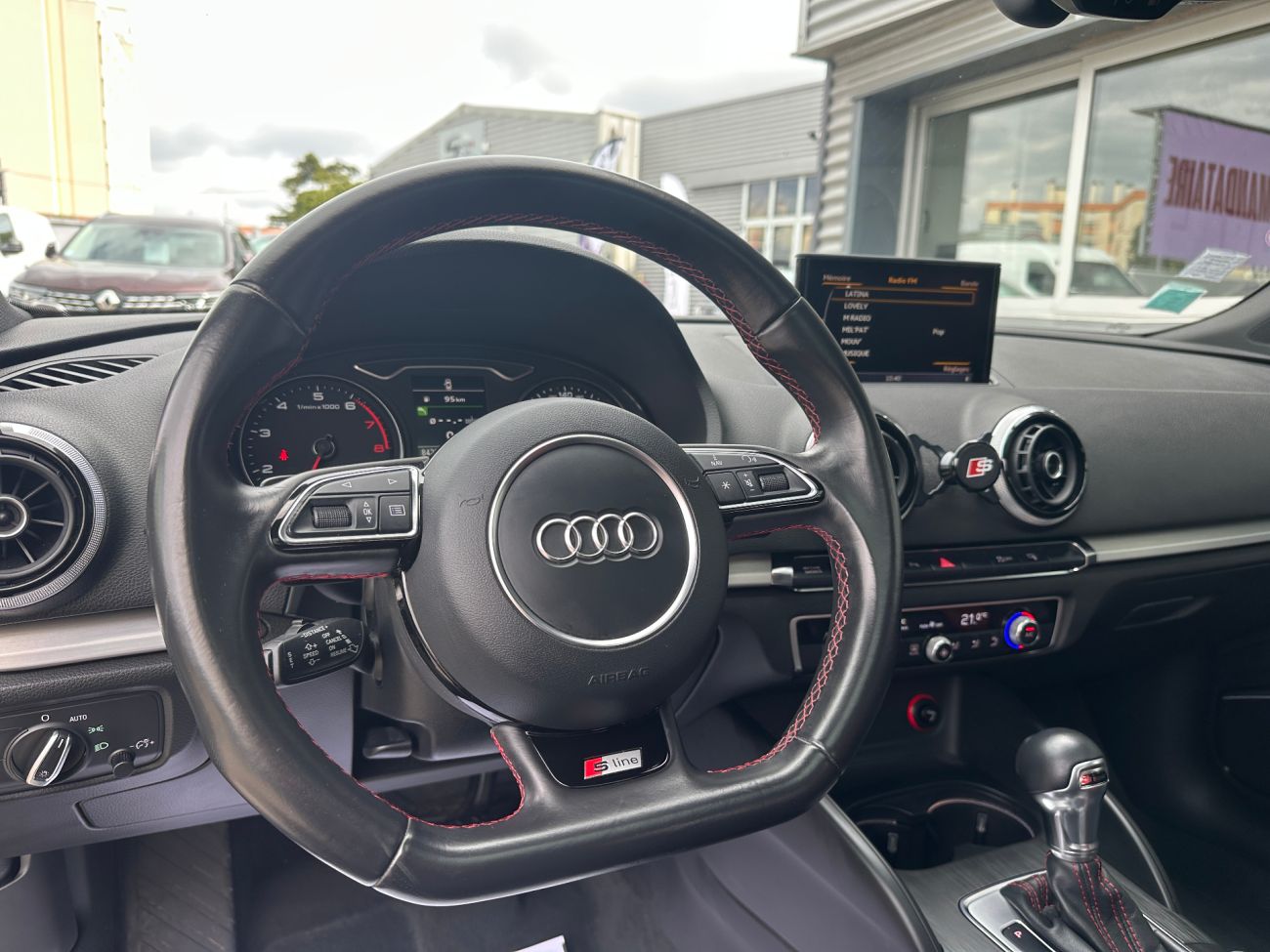Mandataire AUDI A3 SPORTBACK 1.4 TFSI COD ultra 150 S Line S tronic 7
