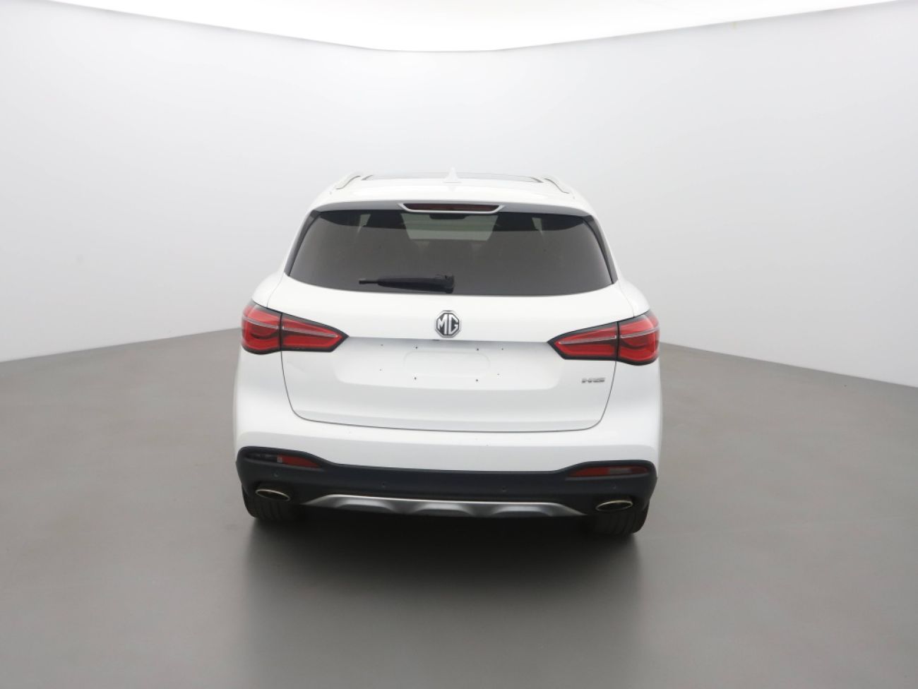 Mandataire MG HS 1.5 T-GDI 162 AT luxury