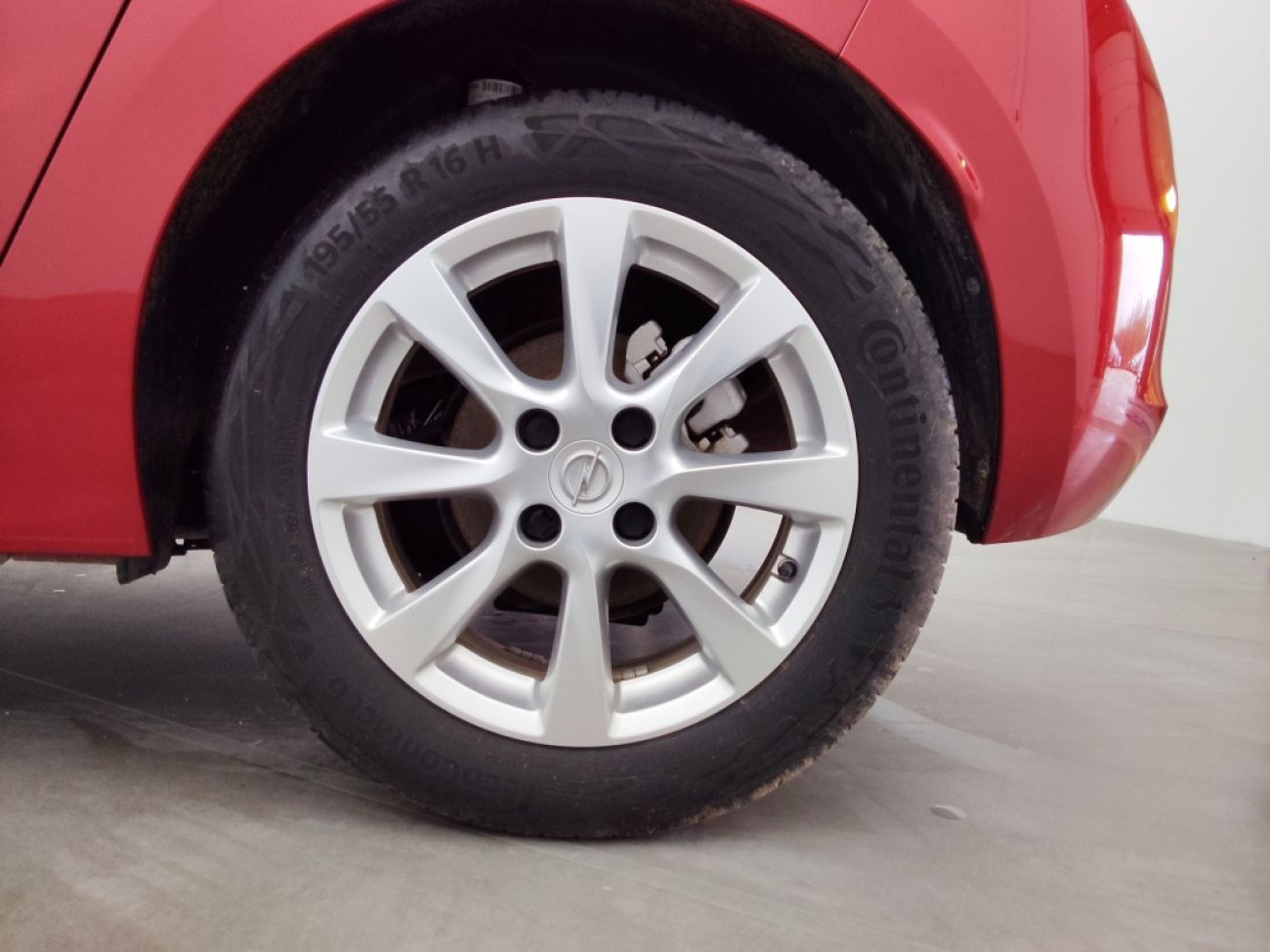 Mandataire Opel Corsa 1.2 100edition