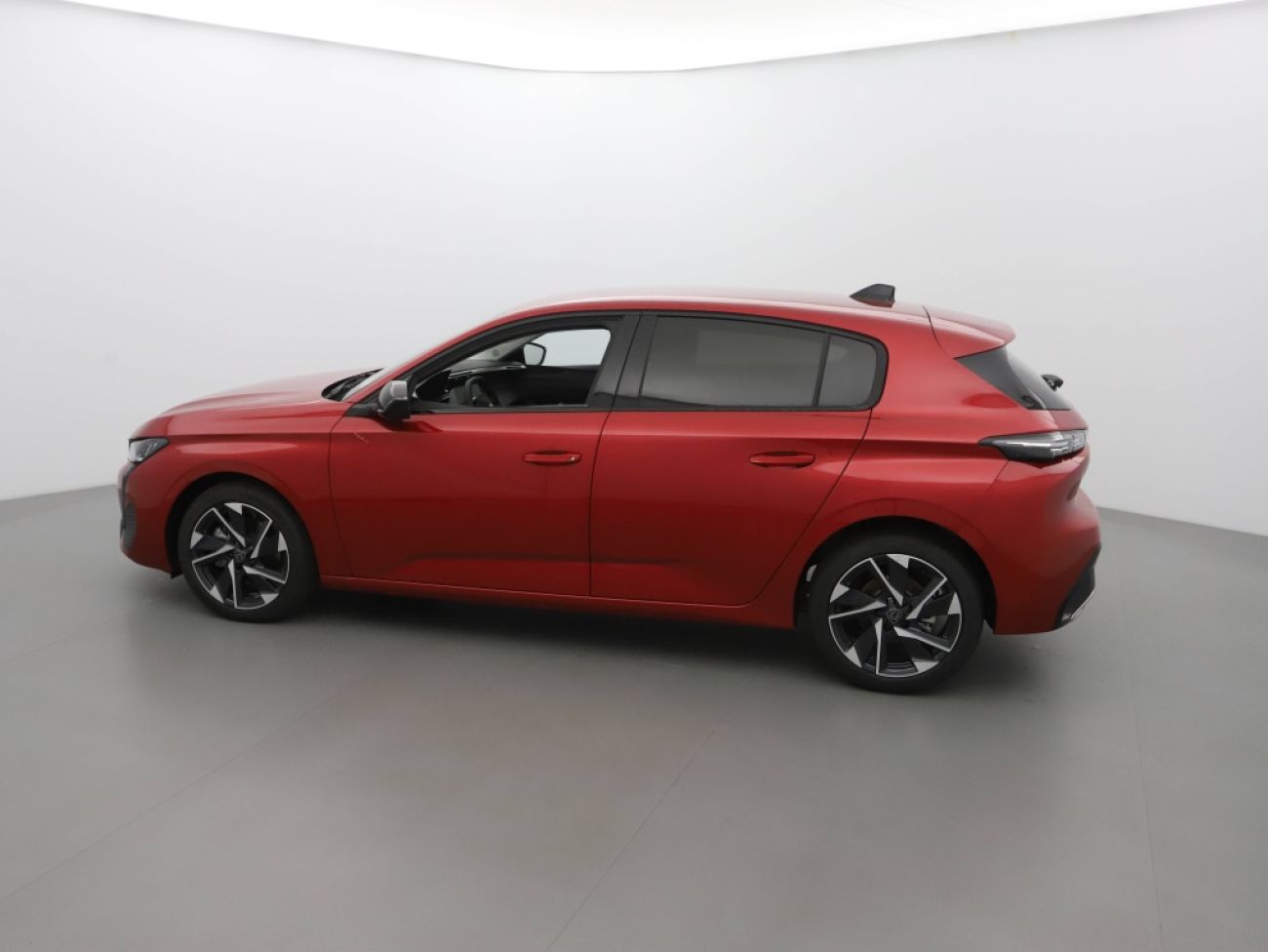 Mandataire PEUGEOT 308 1.5 BLUEHDI 130CH S&S ALLURE EAT8