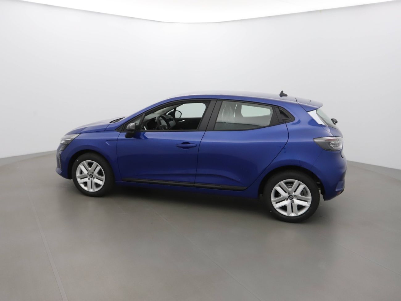 Mandataire RENAULT CLIO V 1.5 DCI 100CH EVOLUTION - 25