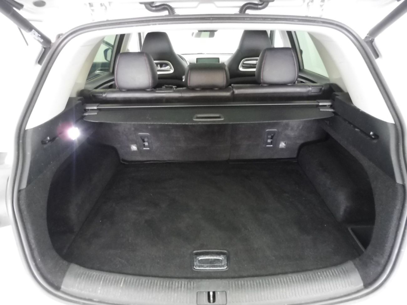 Mandataire MG HS 1.5 T-GDI 162 AT luxury
