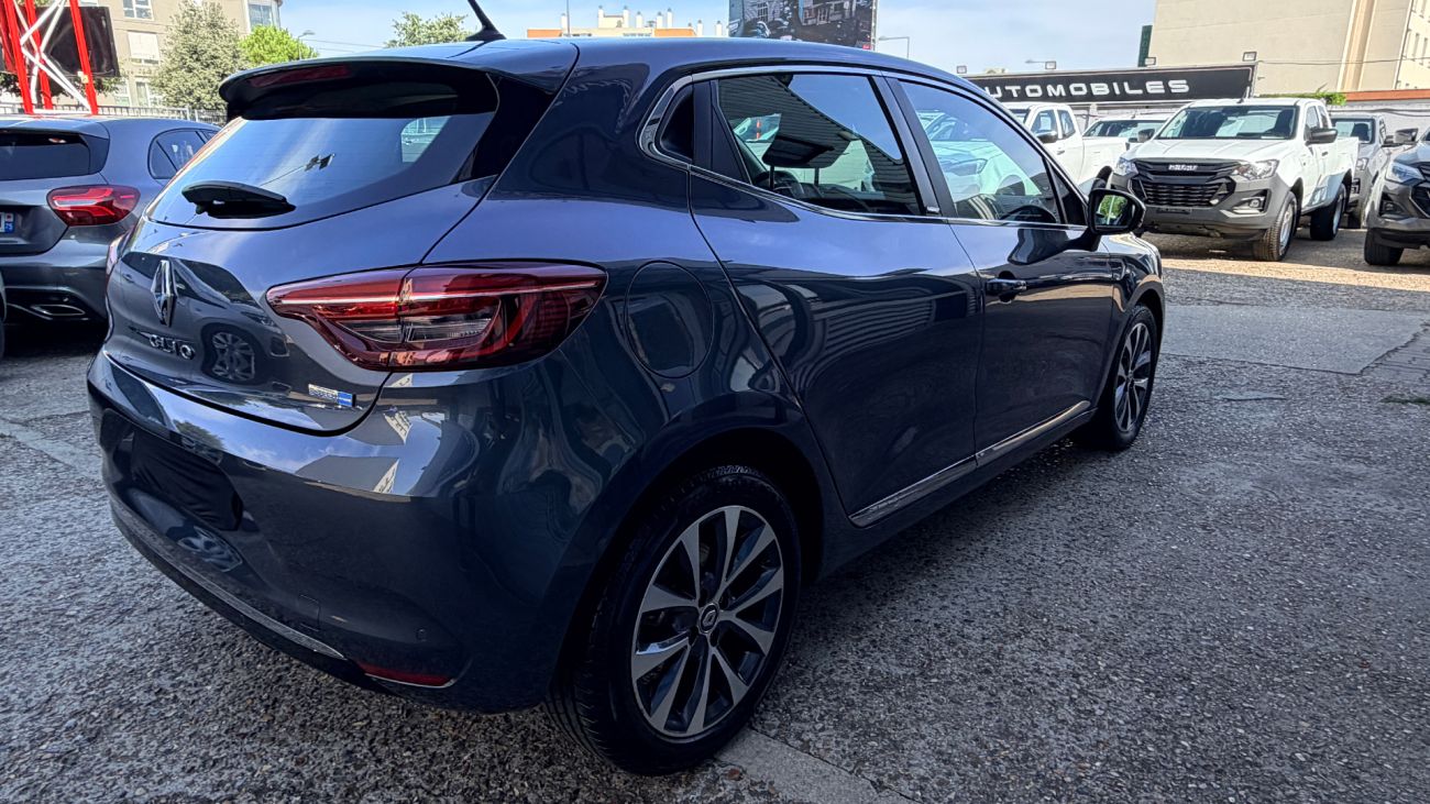 Mandataire RENAULT CLIO V E-Tech 140 Intens