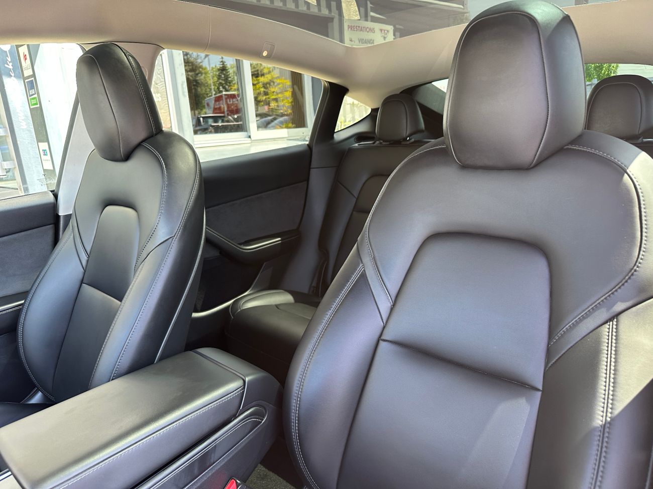 Mandataire TESLA MODEL Y Long-Range Dual Motor AWD AUTOPILOT Amélioré