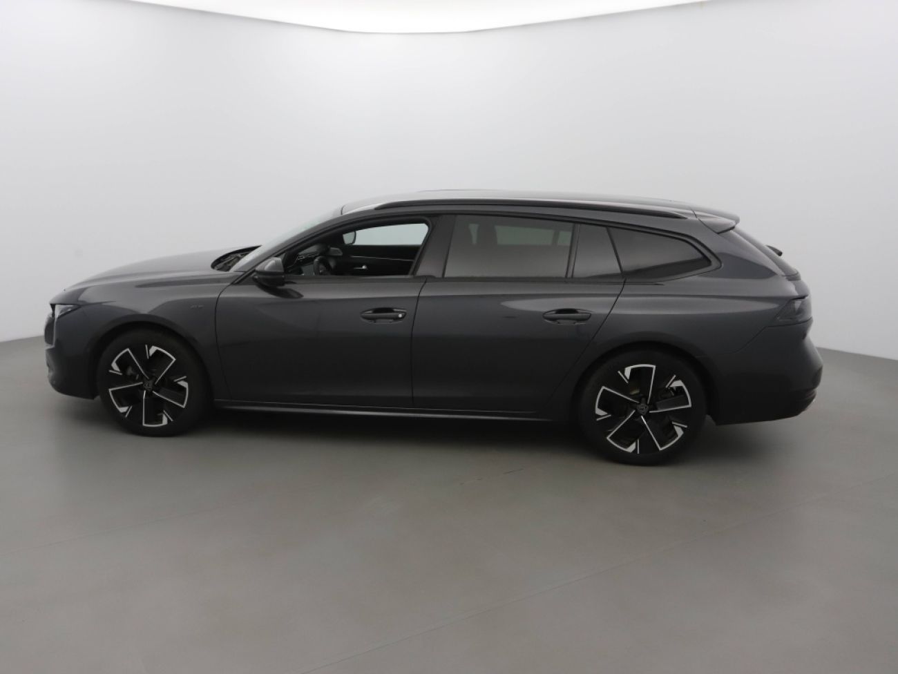 Mandataire PEUGEOT 508 SW PURETECH 130CH S&S GT PACK EAT8