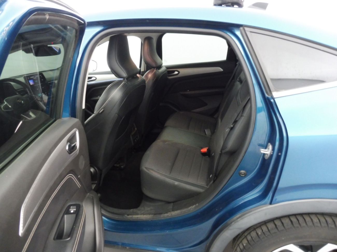 Mandataire RENAULT Arkana 1.3 TCE MILD HYBRID 140CH TECHNO EDC