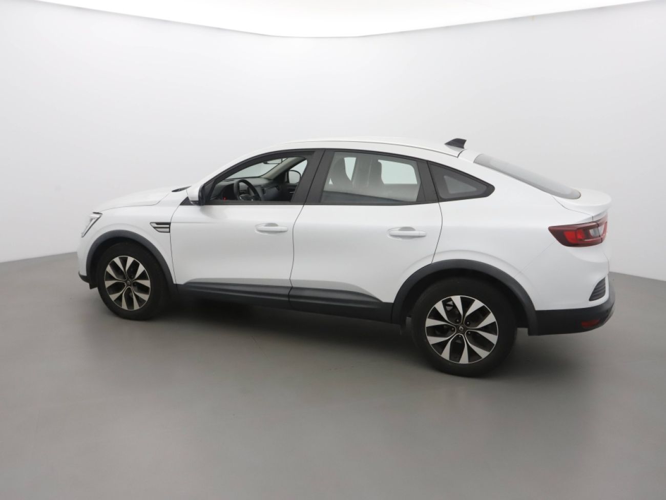 Mandataire RENAULT Arkana 1.3 TCE MILD HYBRID 140CH EQUILIBRE EDC