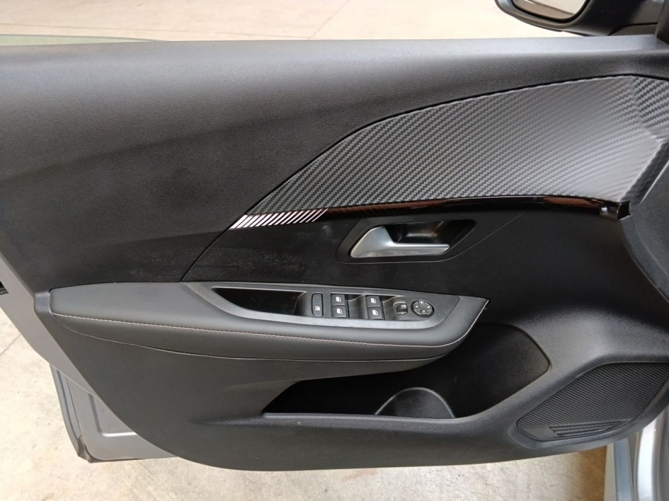 Mandataire PEUGEOT 208 1.2 100CH S&S ALLURE