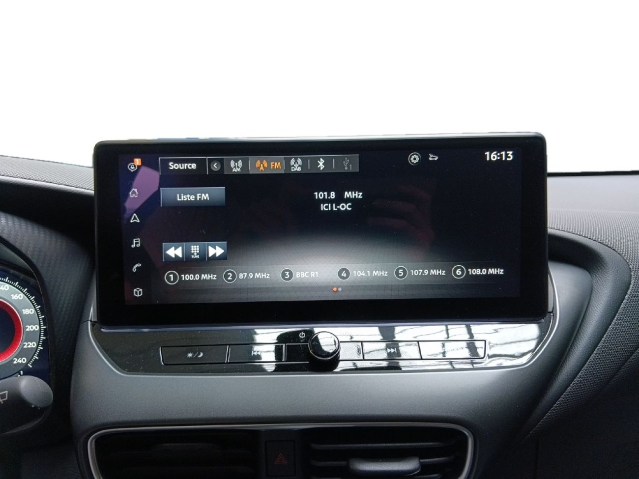 Mandataire NISSAN Juke 1.0 DIG-T 114CH N-CONNECTA