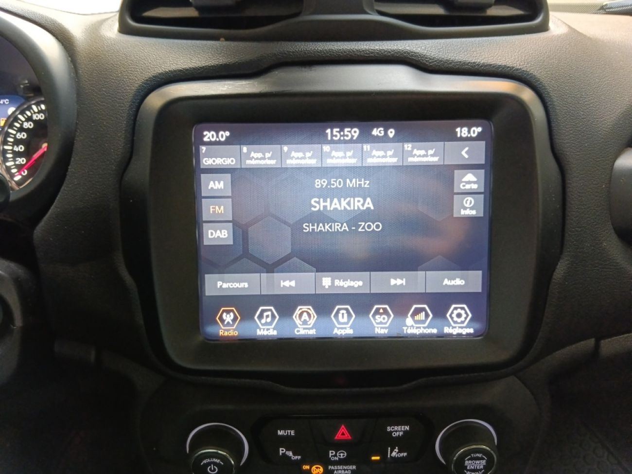 Mandataire Jeep Renegade 1.3 TURBO 150 DCTlimited