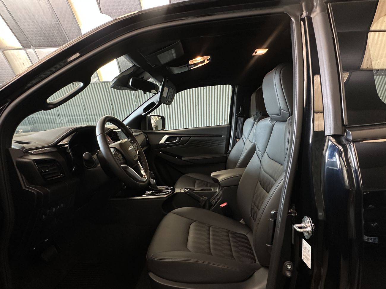Mandataire ISUZU D-MAX N60 SPACE CAB 1.9 164 CH 4X4 A/T F+