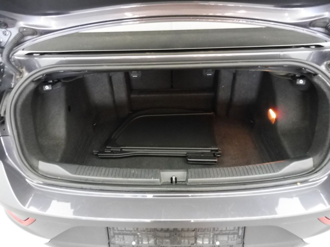 Mandataire VOLKSWAGEN T-Roc Cabriolet 1.5 TSI 150 DSGstyle