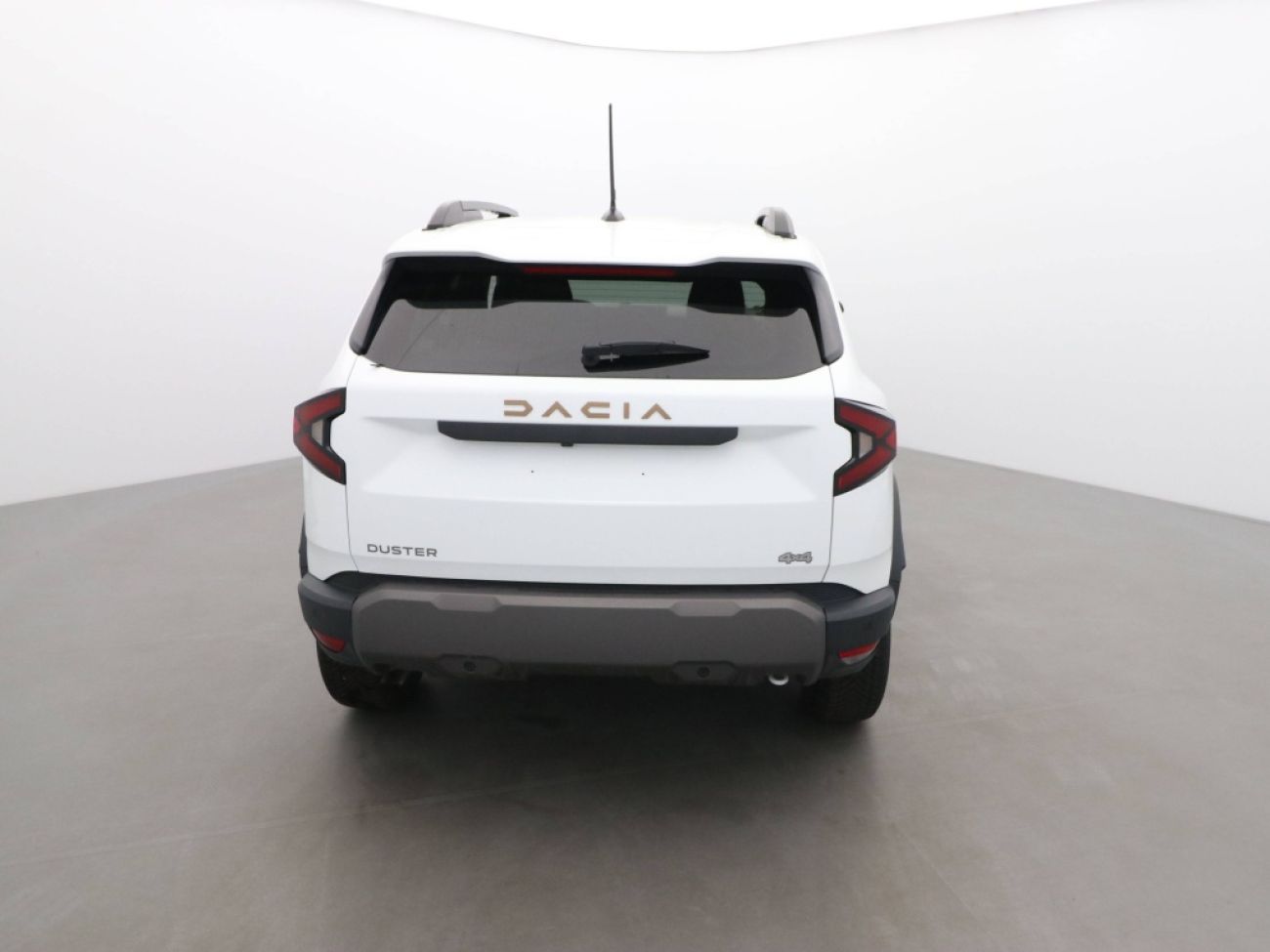 Mandataire Dacia DUSTER 1.2 TCE MILD HYBRID 130CH EXTREME 4X4