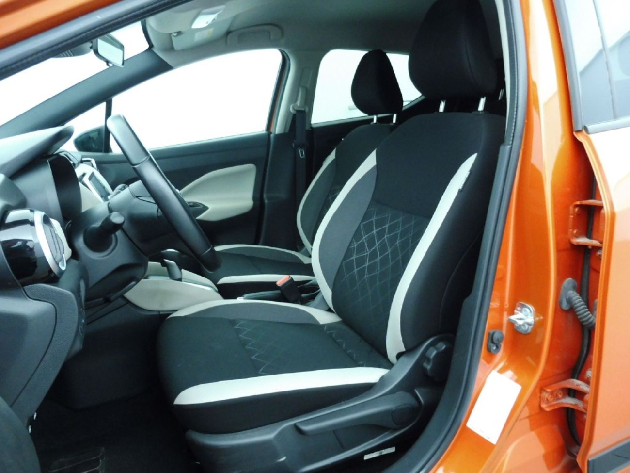 Mandataire NISSAN Micra 1.0 IG-T 92 XTRONICn-design