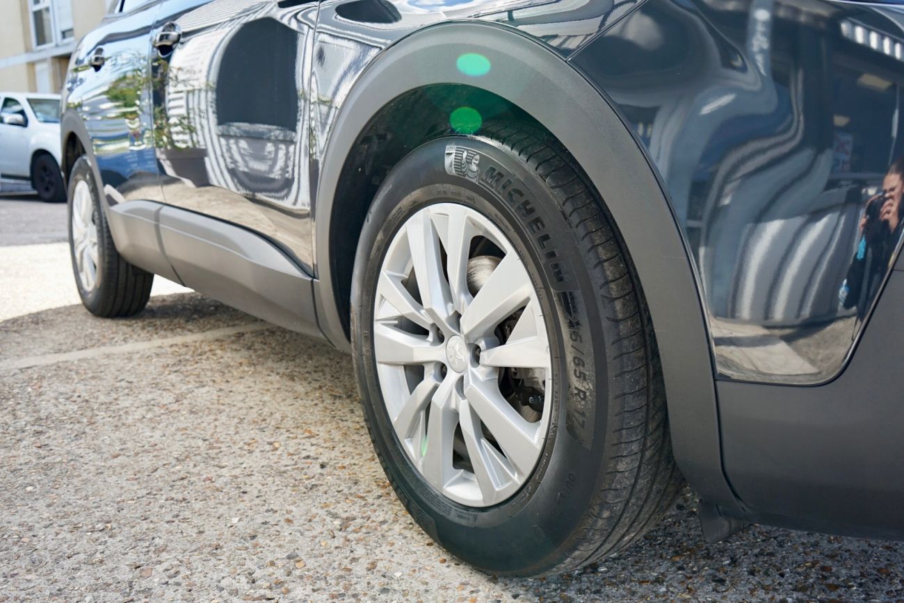 Mandataire PEUGEOT 3008 Puretech 130ch S&S BVM6 Active RADAR AVANT & ARRIERE / ENTRETIEN PEUGEOT