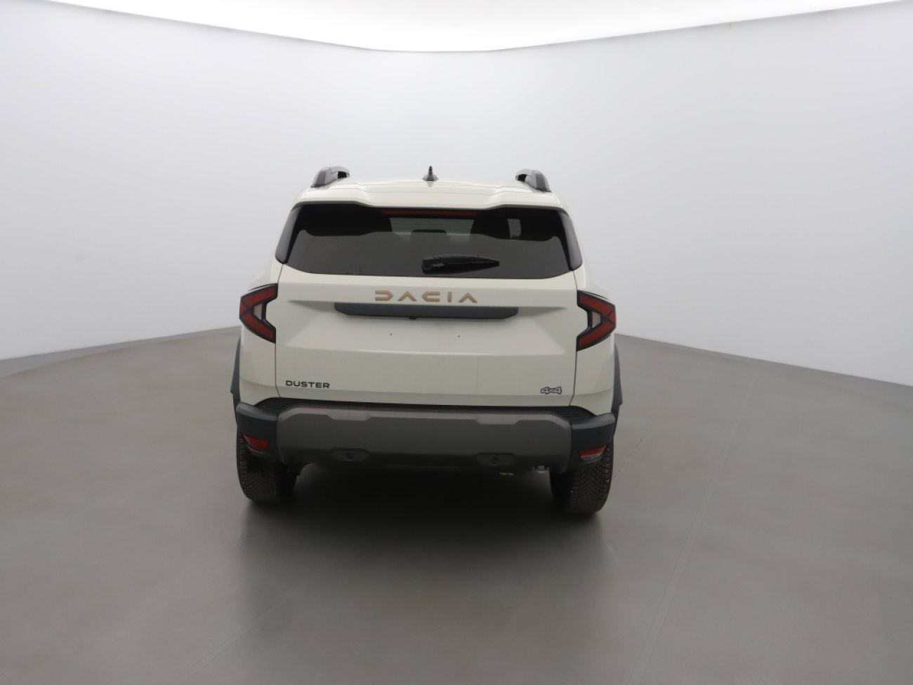 Mandataire Dacia DUSTER 1.2 TCE MILD HYBRID 130CH EXTREME 4X4