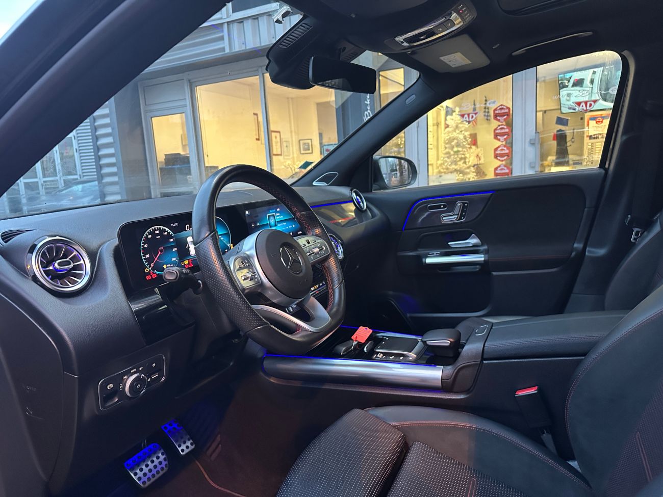 Mandataire MERCEDES-BENZ GLA 200 d 8G-DCT AMG Line edition 1 toit pano