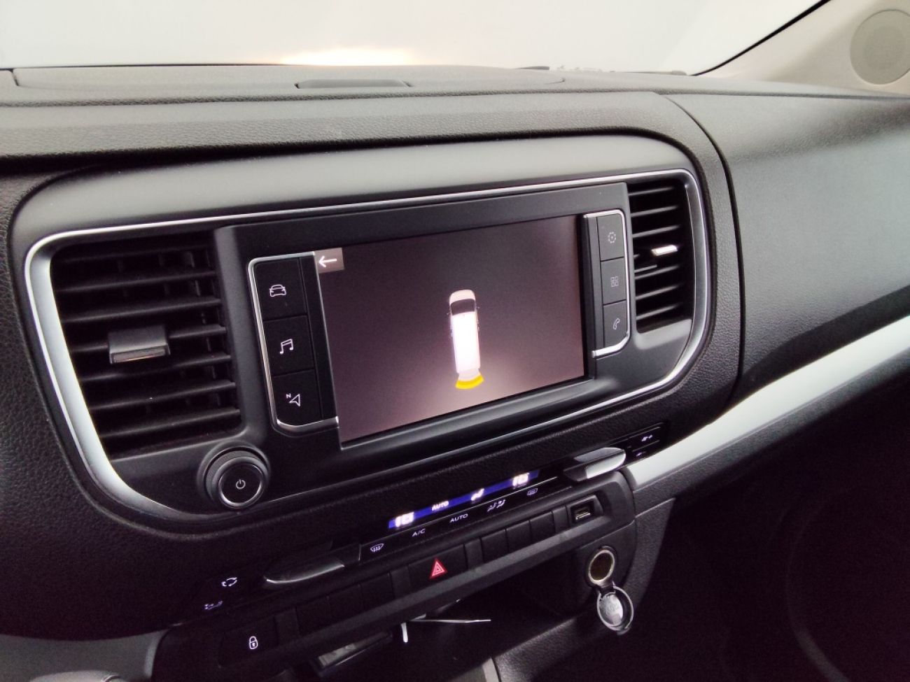 Mandataire Opel Zafira Life 2.0D 145life