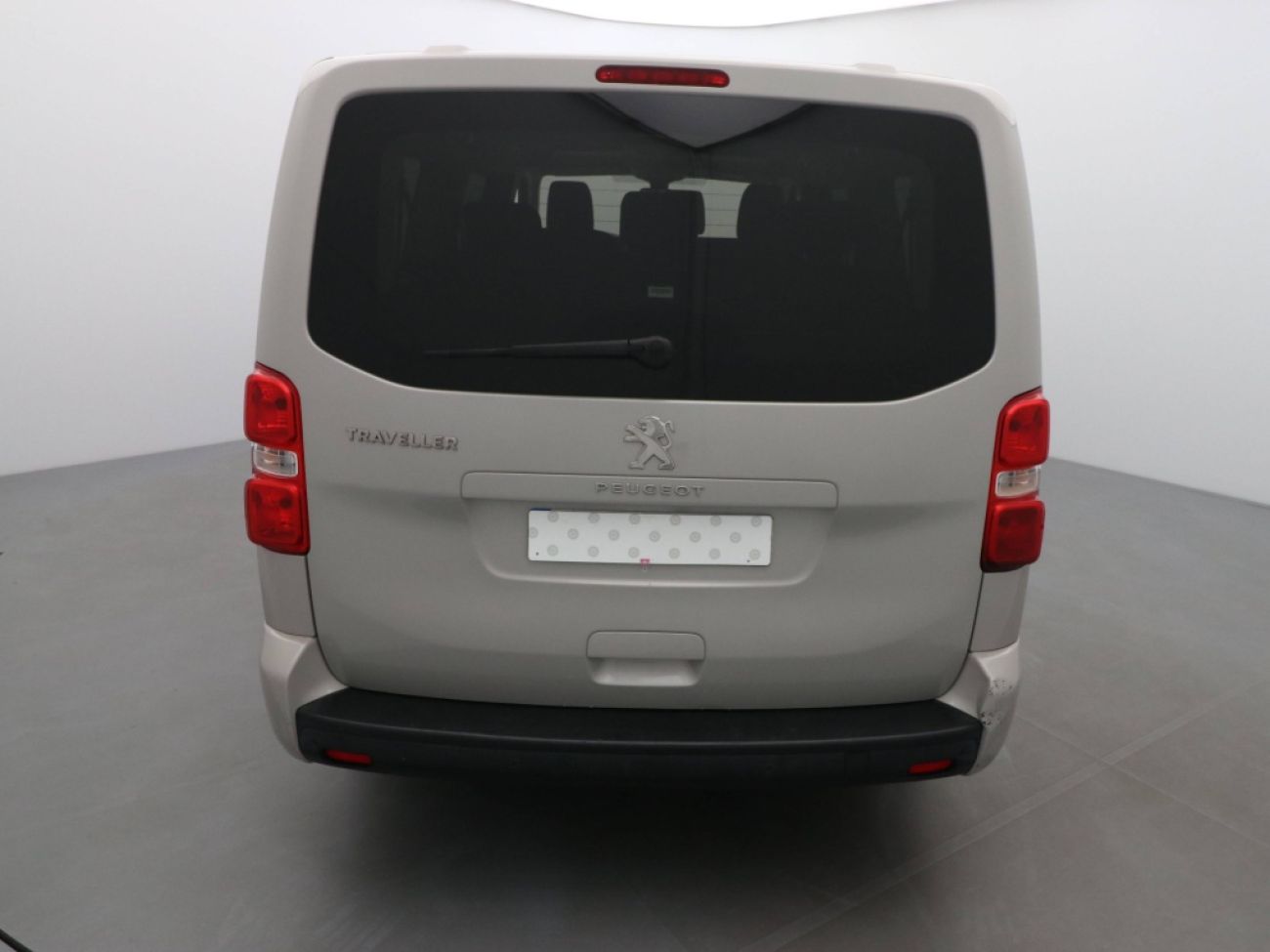 Mandataire PEUGEOT TRAVELLER 1.5 BLUEHDI 120CH S&S LONG BUSINESS 9 PLACES