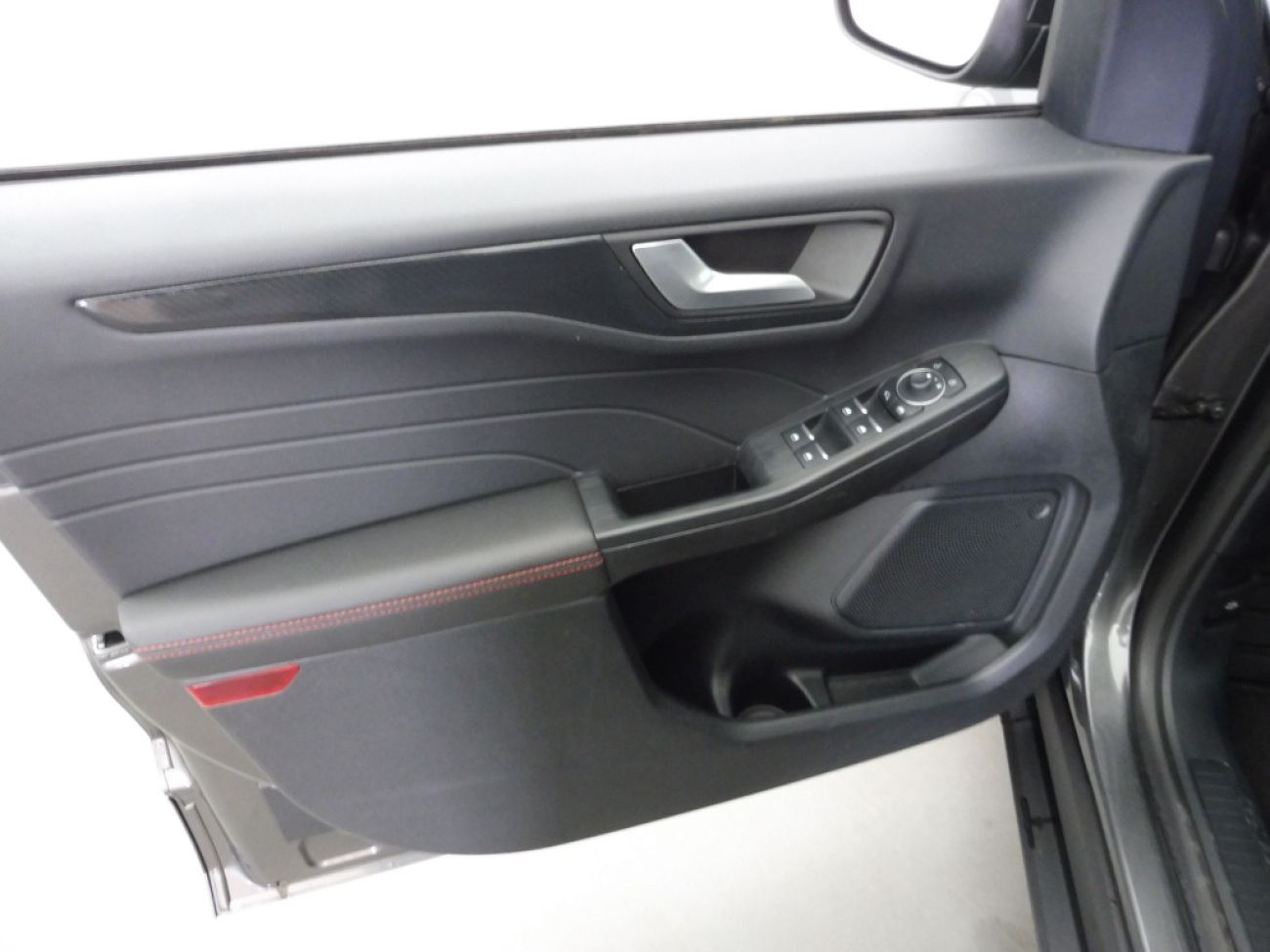 Mandataire Ford KUGA 2.0 TDCI 120CH ST-LINE POWERSHIFT
