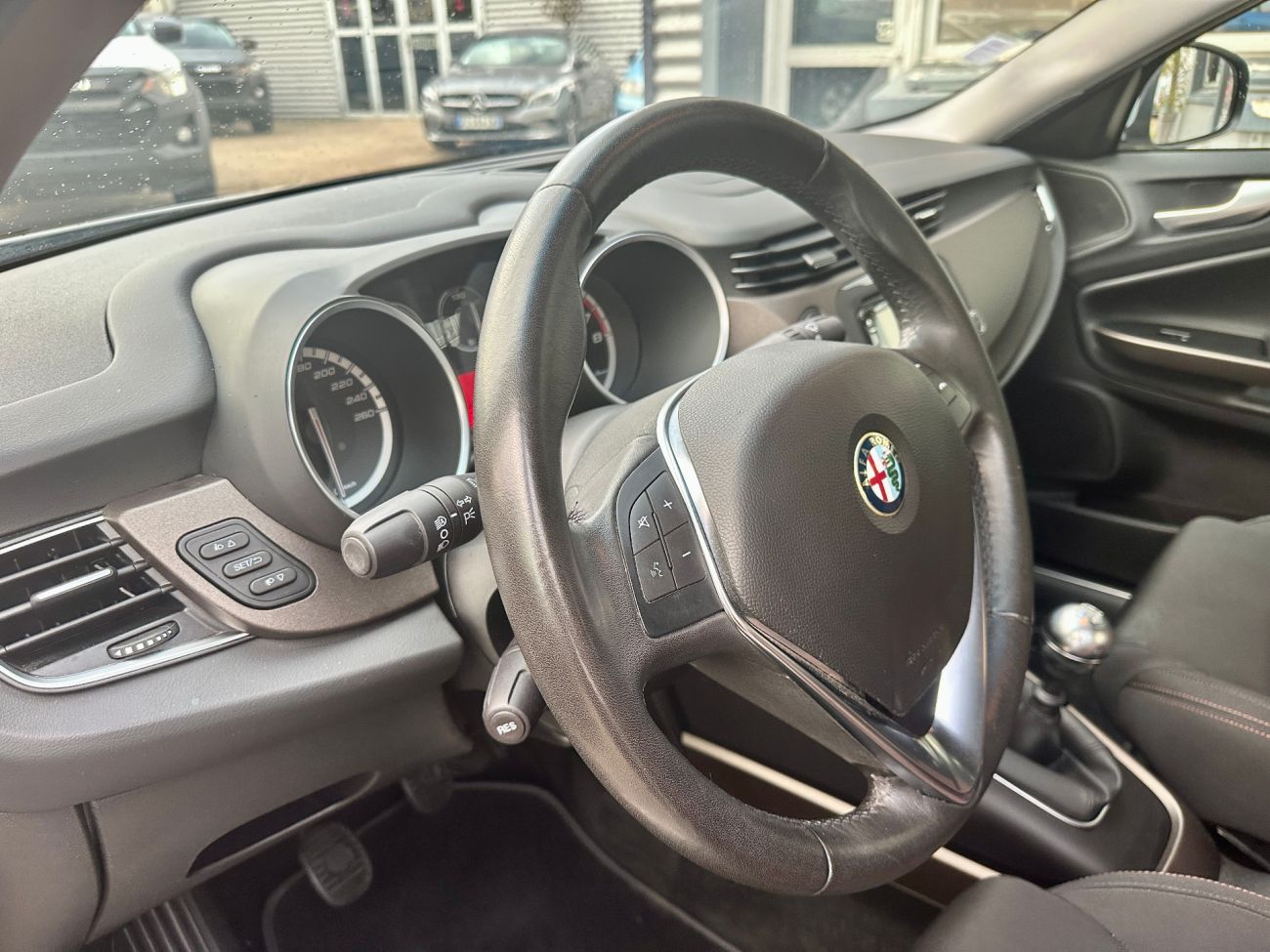 Mandataire ALFA ROMEO GIULIETTA 1.4 TJet 120 ch S&S Distinctive