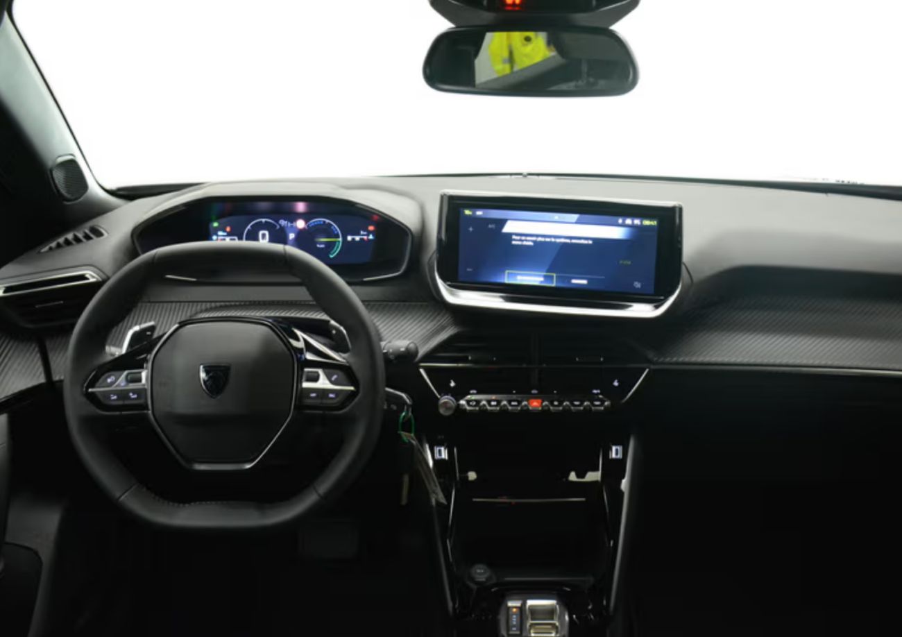Mandataire PEUGEOT 2008 Hybrid 145 e-DCS6 Allure