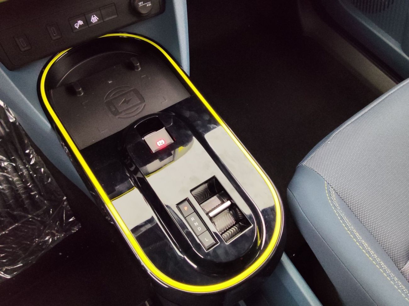 Mandataire FIAT Grande panda 1.2 HYBRID 100CH LA PRIMA EDCT6