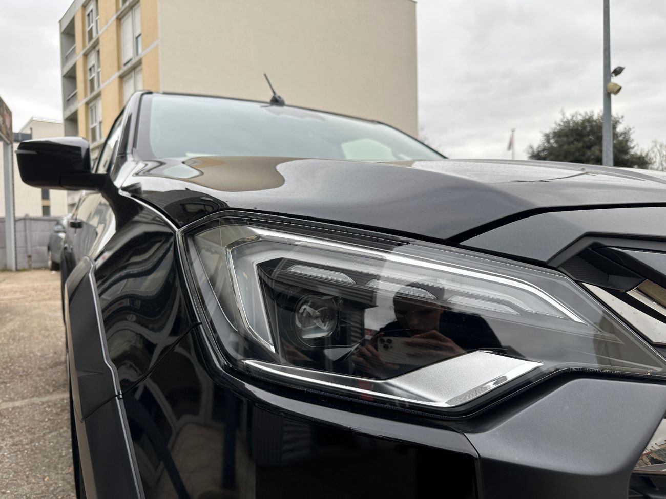 Mandataire ISUZU D-MAX SPACE N60 NITRO SPORT 4X4 AT