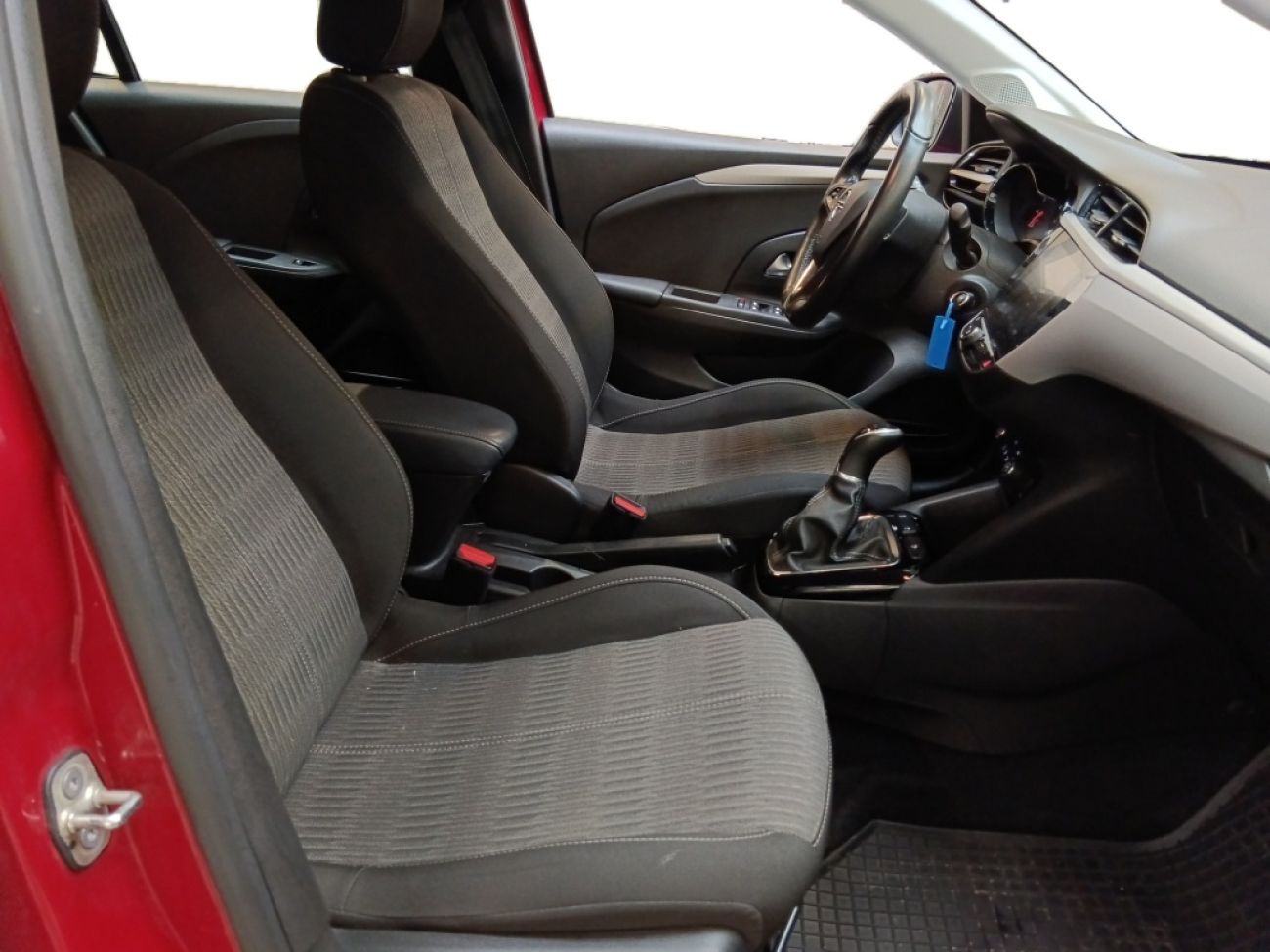 Mandataire Opel Corsa 1.2 75edition