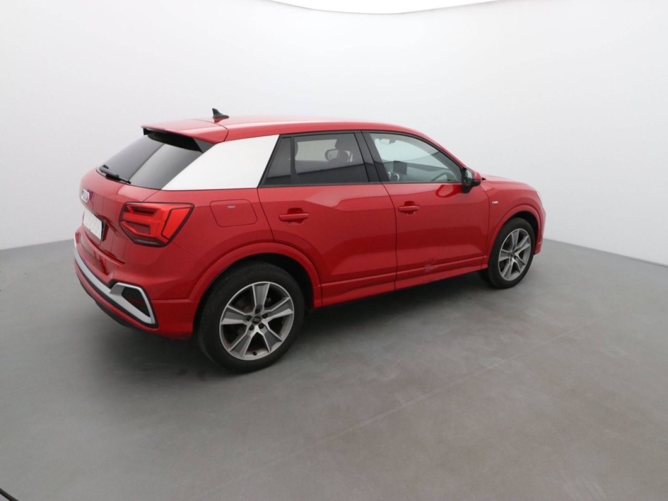 Mandataire AUDI Q2 30 TDI 116CH PACK S LINE EXTERIEUR