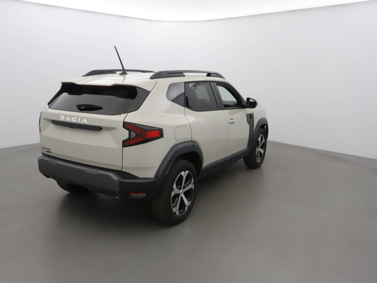 Mandataire Dacia DUSTER 1.6 HYBRID 140CH JOURNEY 4X2