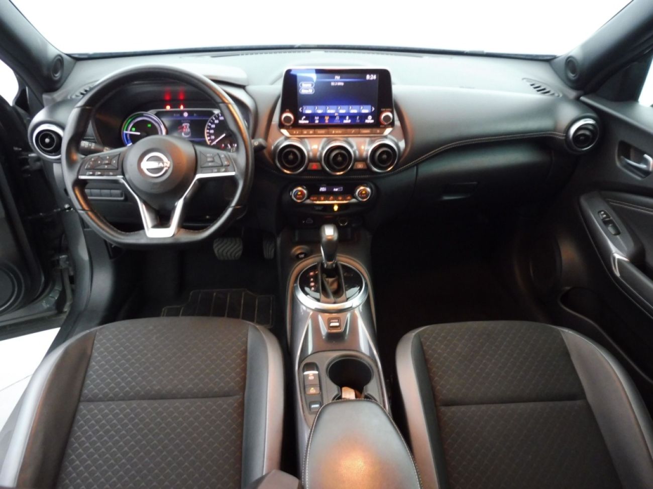 Mandataire NISSAN Juke 1.6 HYBRID 143CH N-CONNECTA