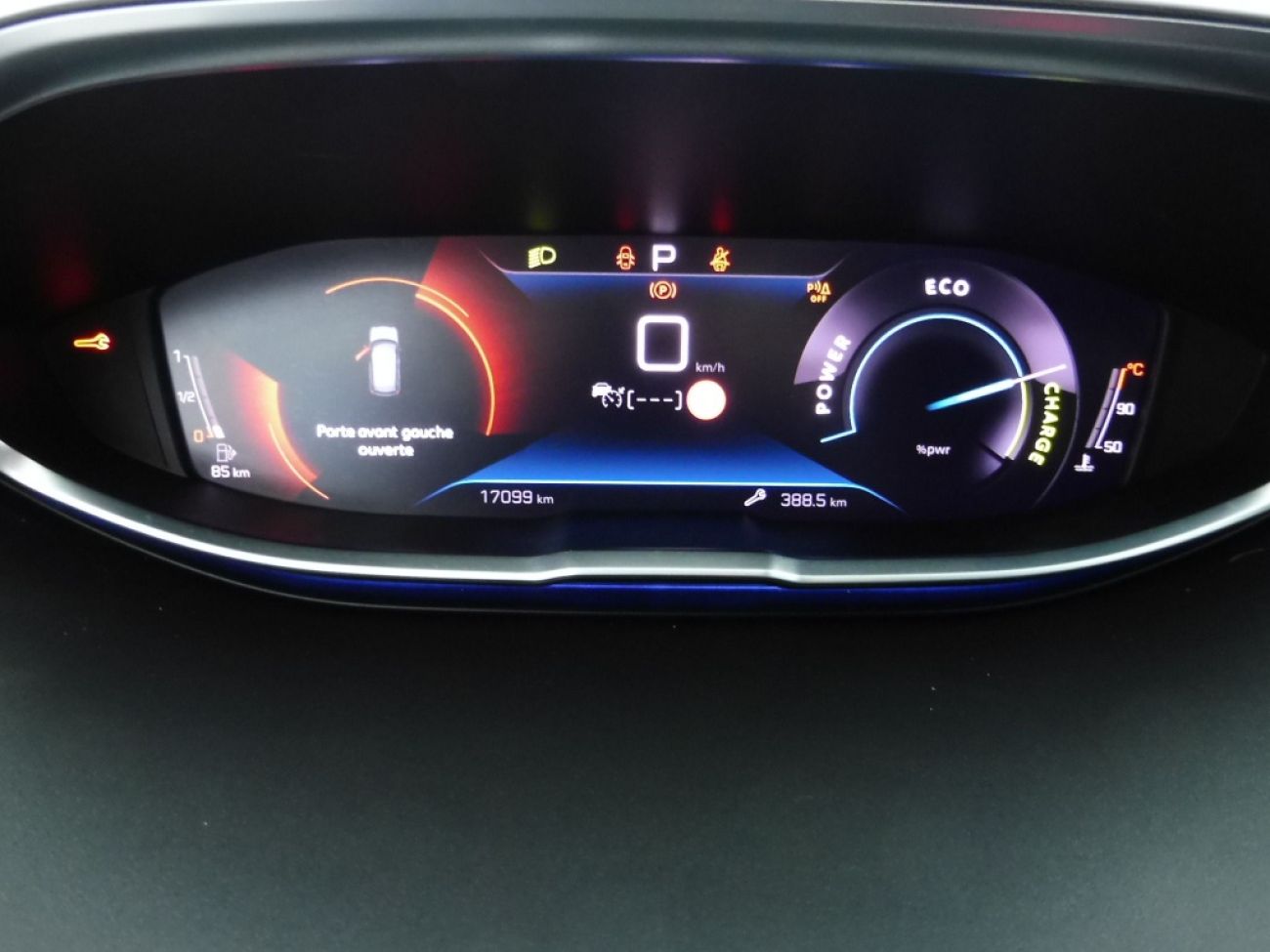 Mandataire PEUGEOT 3008 HYBRID 136CH ALLURE PACK E-DCS6