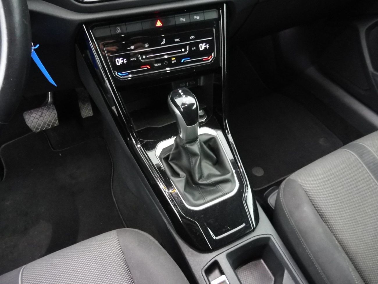 Mandataire VOLKSWAGEN T-Roc Cabriolet 1.5 TSI 150 DSGstyle