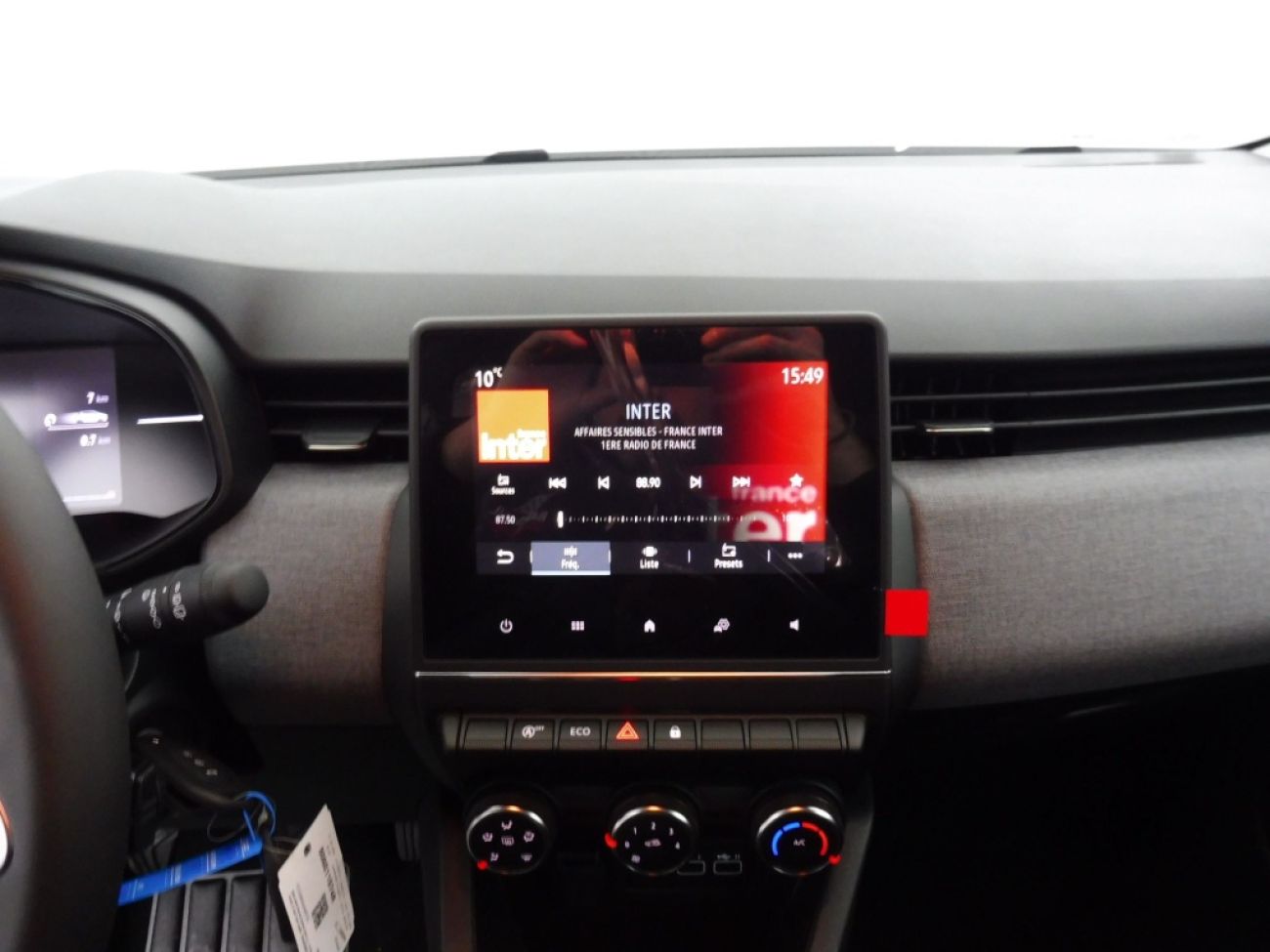 Mandataire RENAULT Clio 1.0 TCE 90CH GENERATION - 25