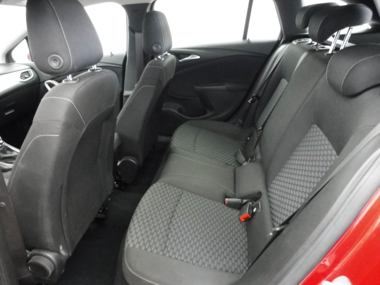 Mandataire Opel Astra ST 1.2 130edition pack