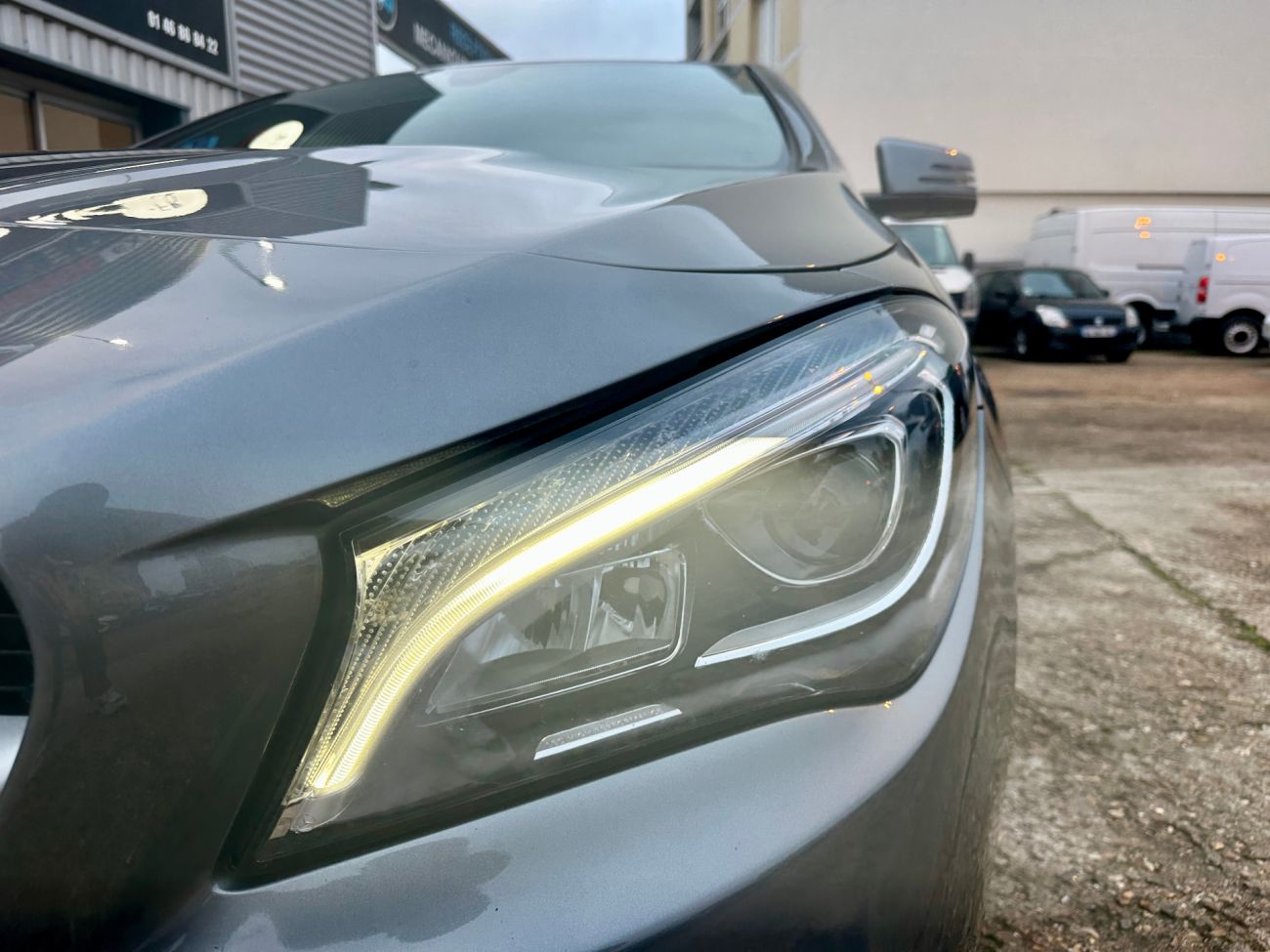 Mandataire MERCEDES-BENZ CLA 200 d 7G-DCT Sensation