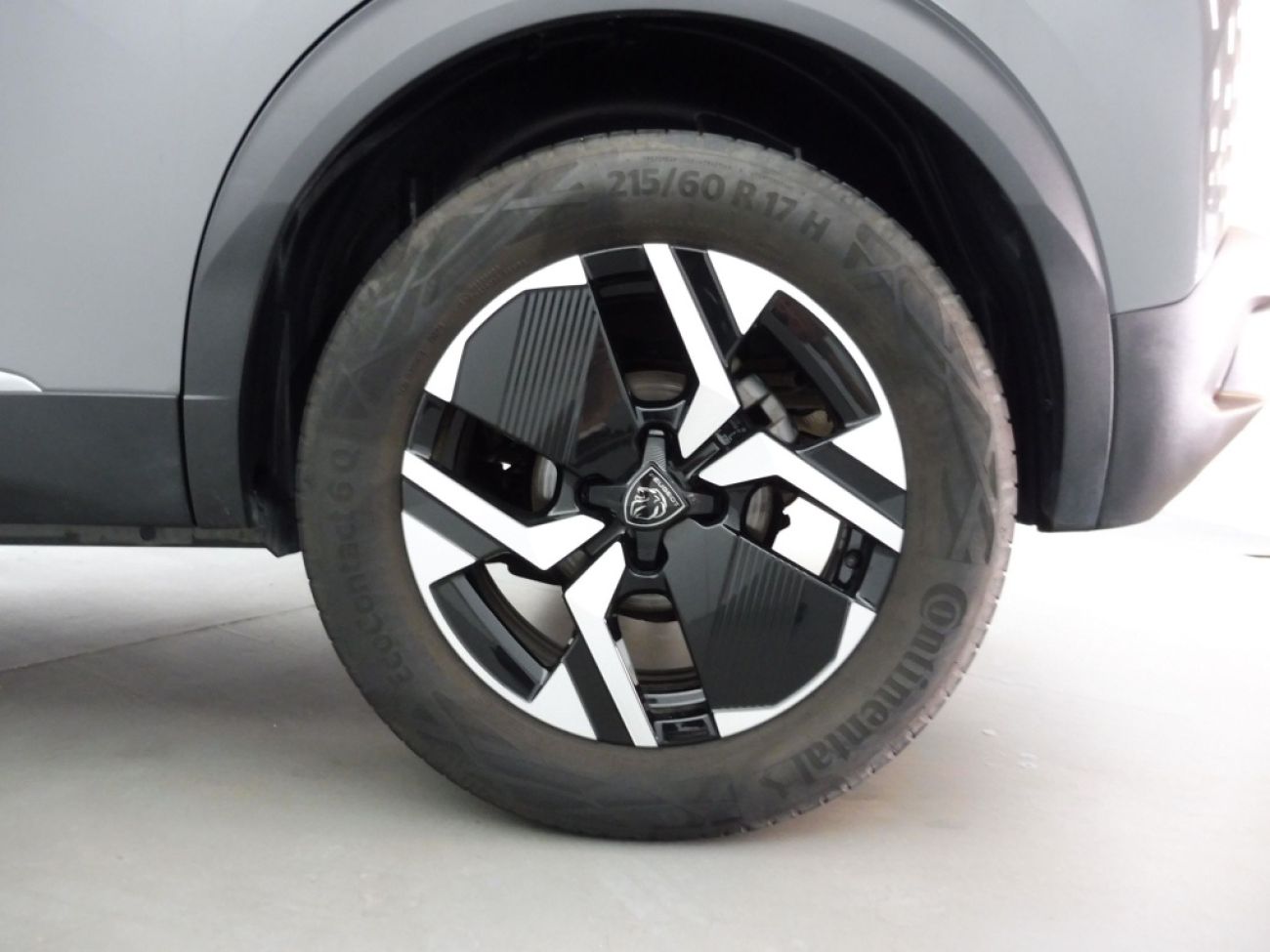 Mandataire PEUGEOT 2008 1.2 PURETECH 130CH S&S ALLURE EAT8
