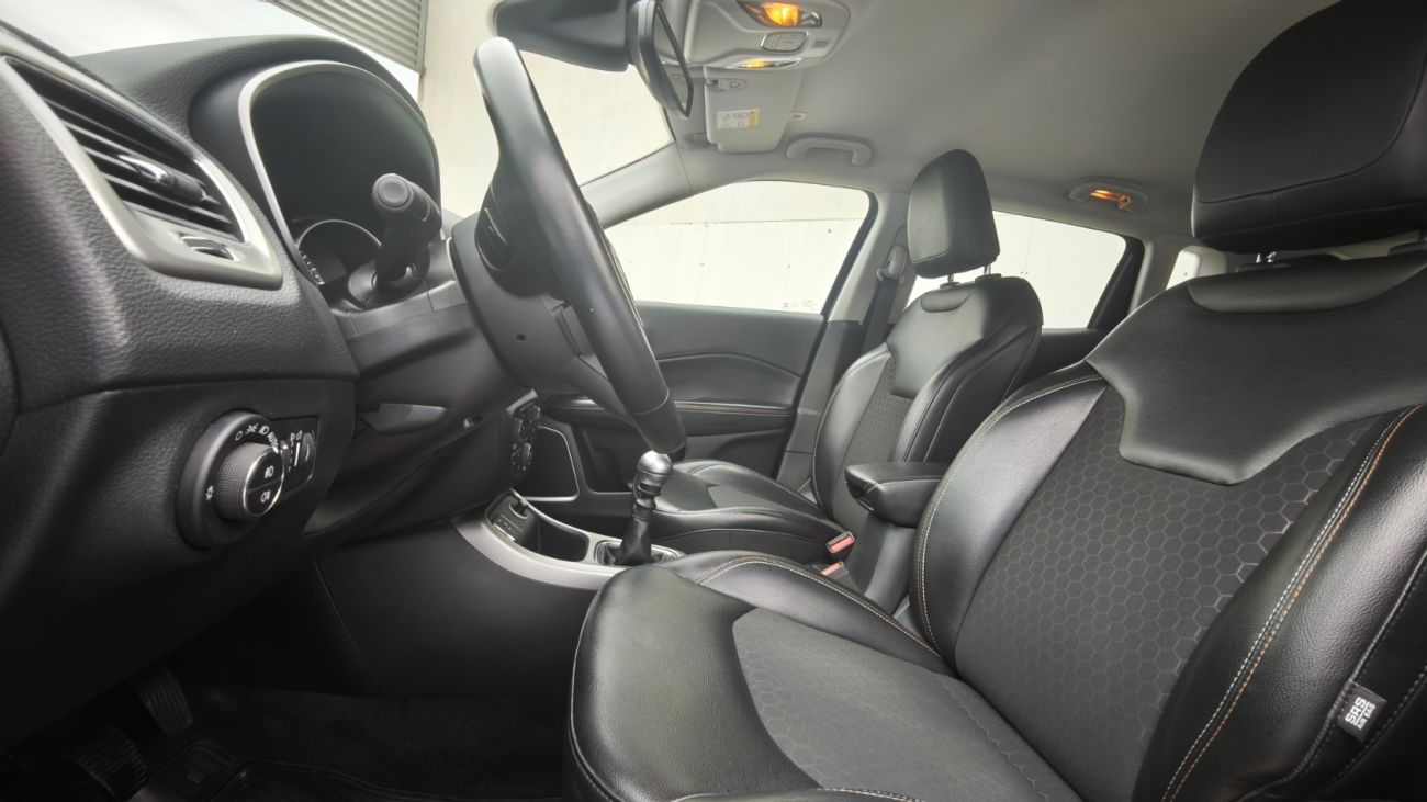 Mandataire Jeep COMPASS 1.4 I MultiAir II 140 ch BVM6 Longitude Business