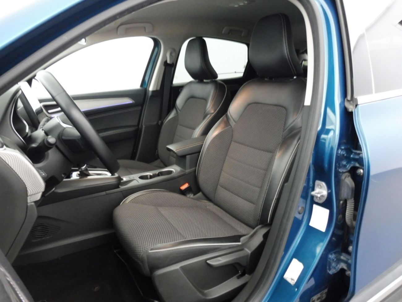 Mandataire RENAULT Arkana 1.6 E-TECH 145CH FULL HYBRID TECHNO