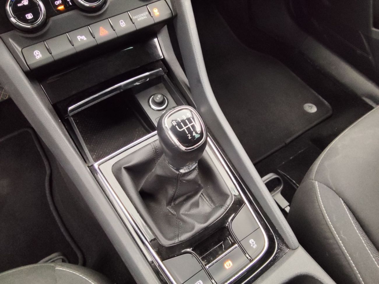 Mandataire SKODA Karoq 2.0 TDI 115CH SELECTION