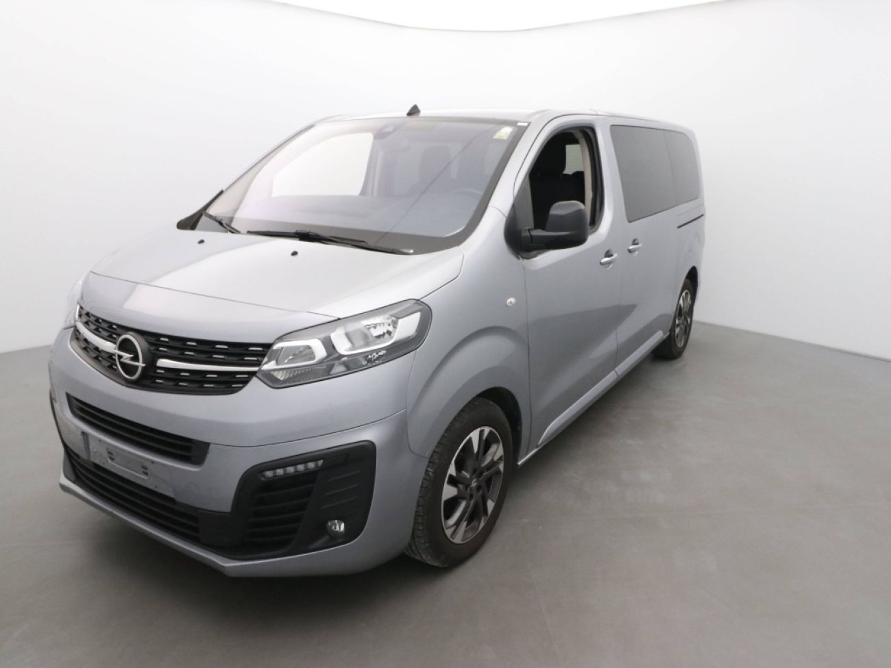 Mandataire Opel Zafira Life 2.0D 145life