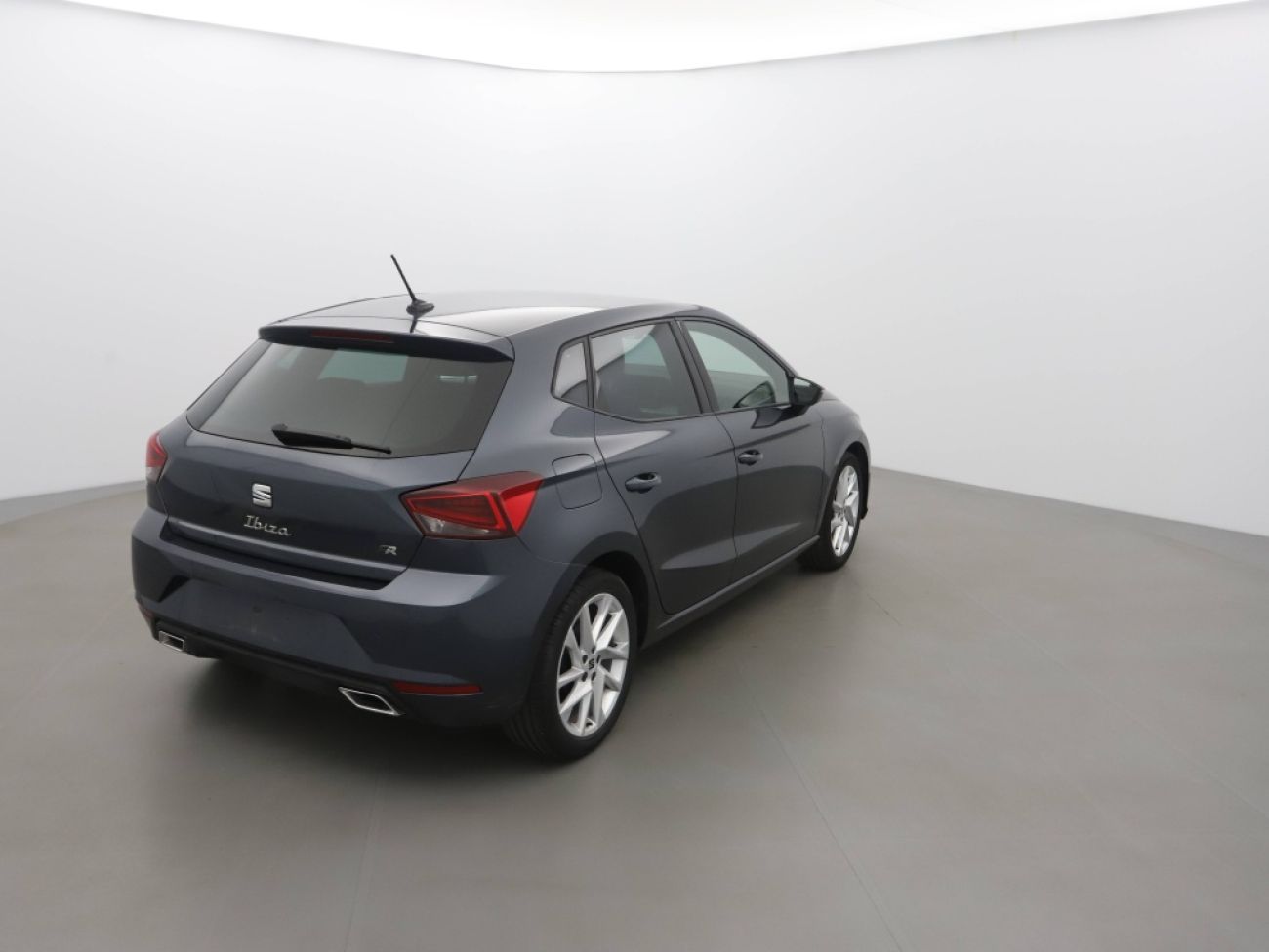 Mandataire Seat IBIZA 1.0 TSI 95CH FR