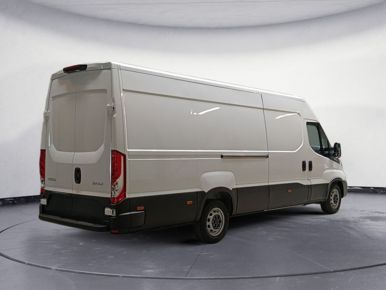 Mandataire IVECO Daily 35S18 3.0 V16 HI-MATIC H2 180CV
