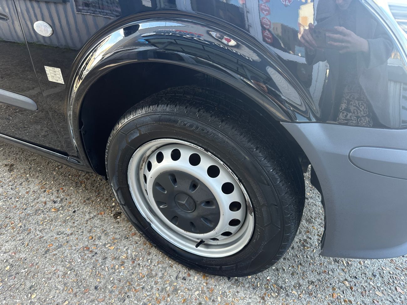 Mandataire MERCEDES VITO FOURGON 110 CDI 2.8t COMPACT 6 places