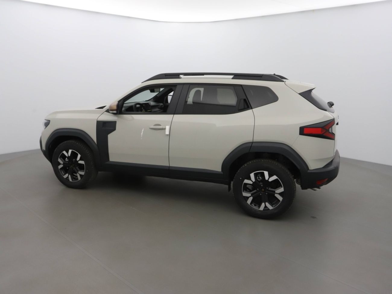 Mandataire Dacia DUSTER 1.2 TCE MILD HYBRID 130CH EXTREME 4X4