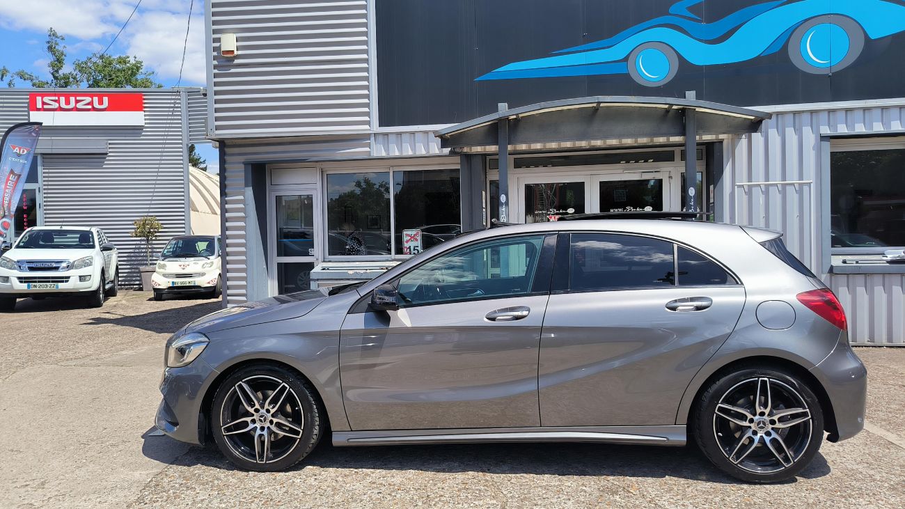 Mandataire MERCEDES CLASSE A 200 d 7G-DCT Sport Edition TOIT OUVRANT / JANTES AMG 18