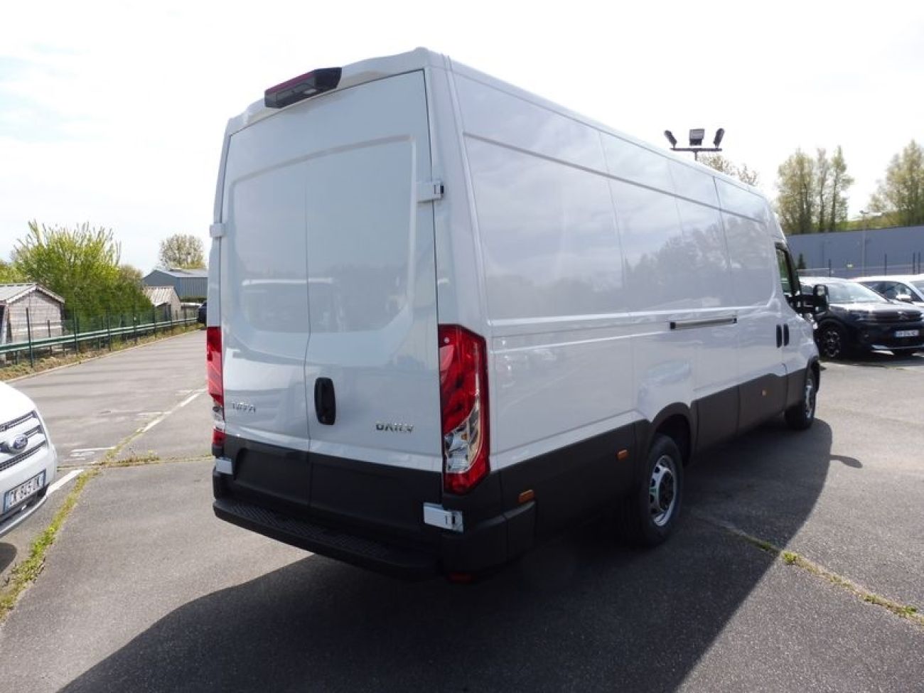 Mandataire IVECO Daily 35S18 3.0 V16 H2 180CV